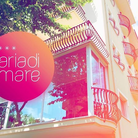 Hotel Aria Di Mare - Bed & Brunch In Centro A Riccione Eksteriør billede