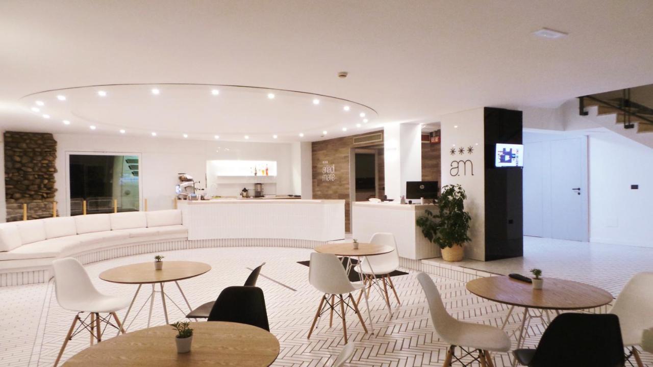 Hotel Aria Di Mare - Bed & Brunch In Centro A Riccione Eksteriør billede
